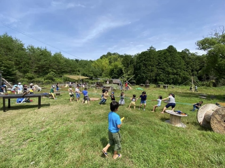 鞍ヶ池プレーパークロゴ